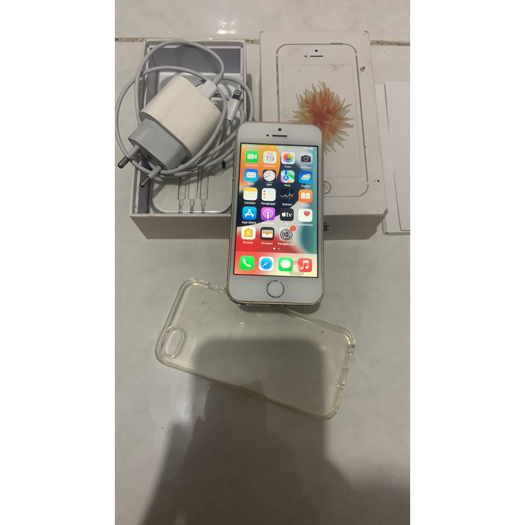 iphone se 2016 second