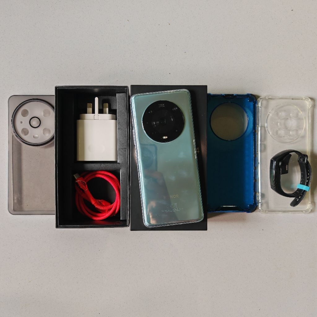 Honor Magic 4 Pro 8/256GB Free Honor Band