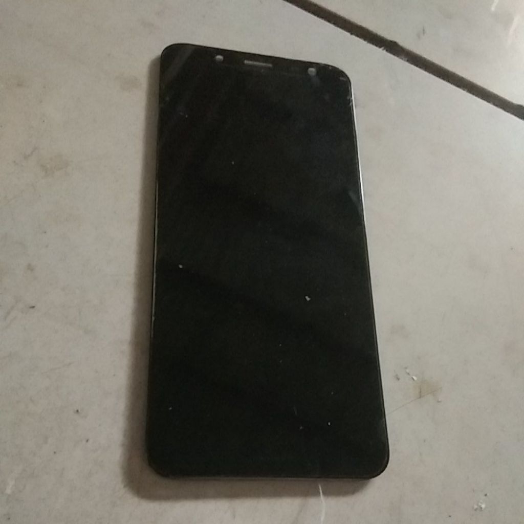 LCD COPOTAN SAMSUNG J6 BIASA ( BELUM DITES)