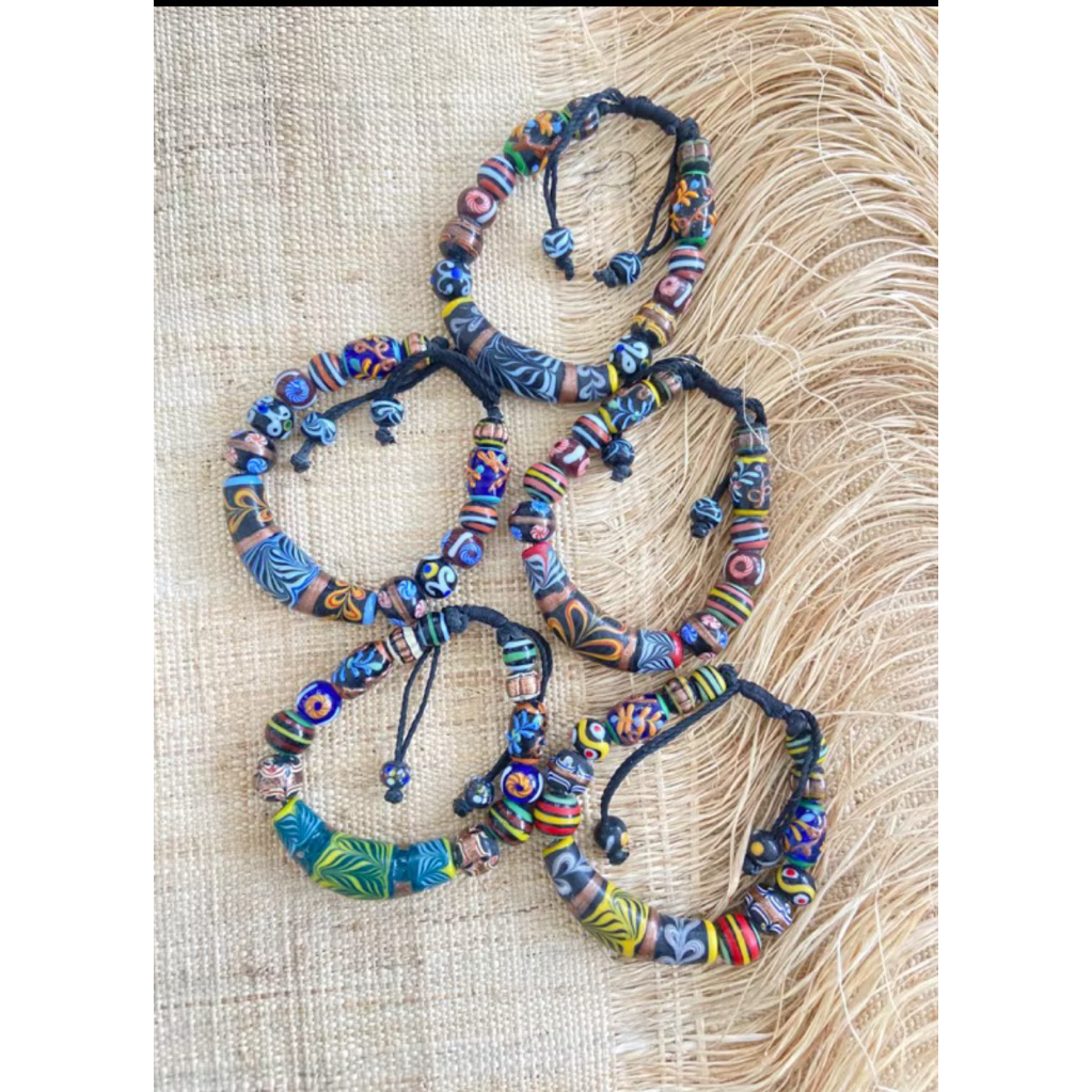 Kayan Art  - Gelang Batu Kalimantan Batang Uma Khas Dayak Kalimantan