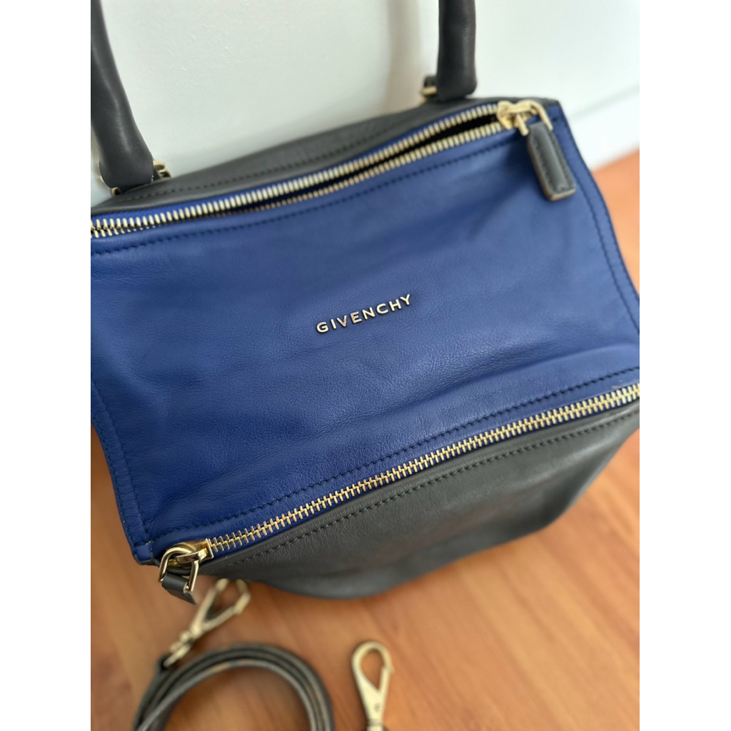 Authentic Givenchy Pandora Small