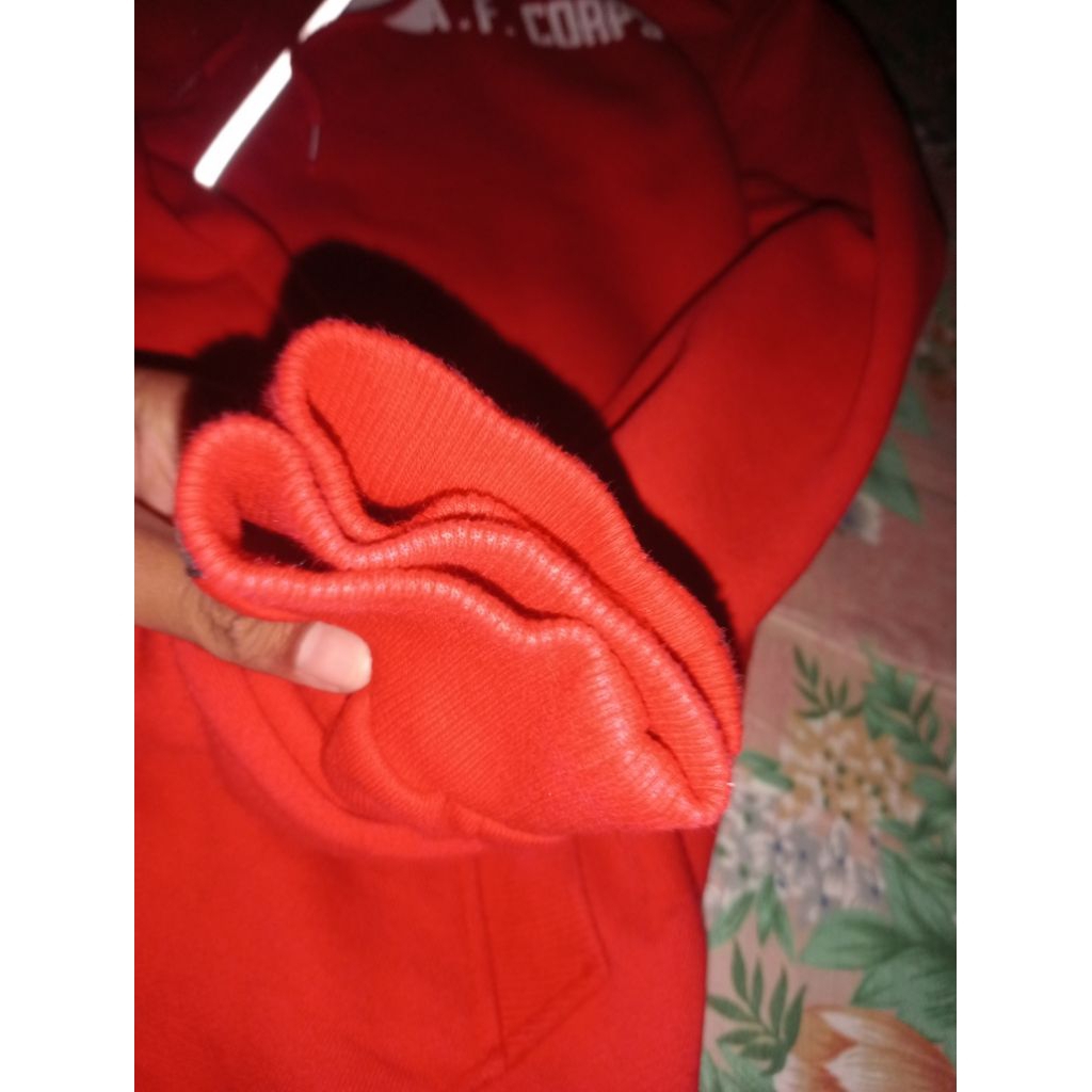 HODIE ADA ZHIPER NYA BRAND KAPPA REFLEKTIF