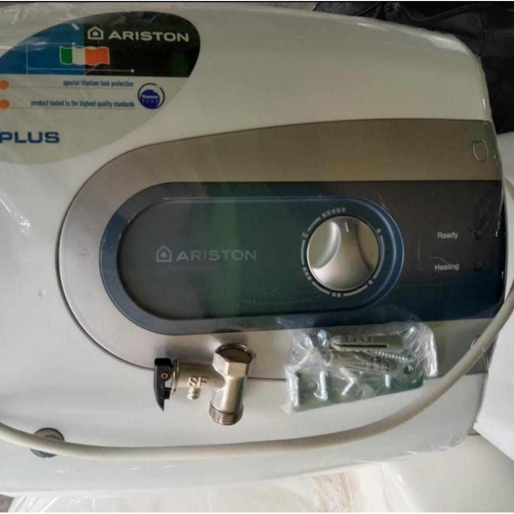 Water Heater Ariston 30 Liter Model Tipro 800 Watt