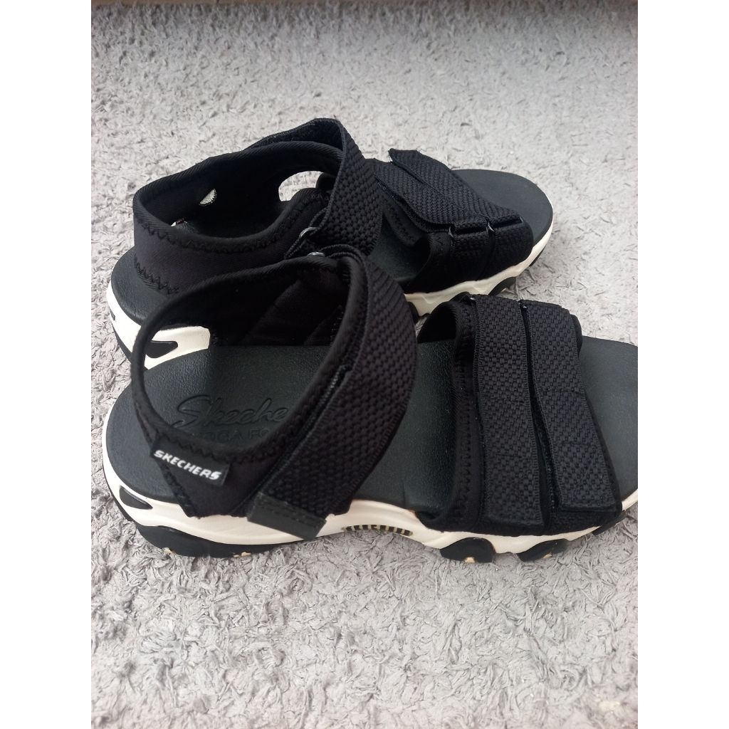 Preloved Sendal Skechers