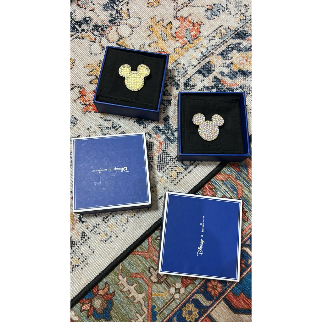 (New) Disney x Buttonscarves Woven Brooch