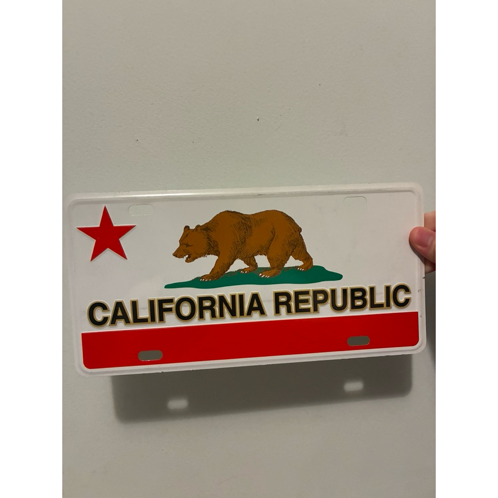 California Republic Plate - Beli Dari USA - *BEKAS*