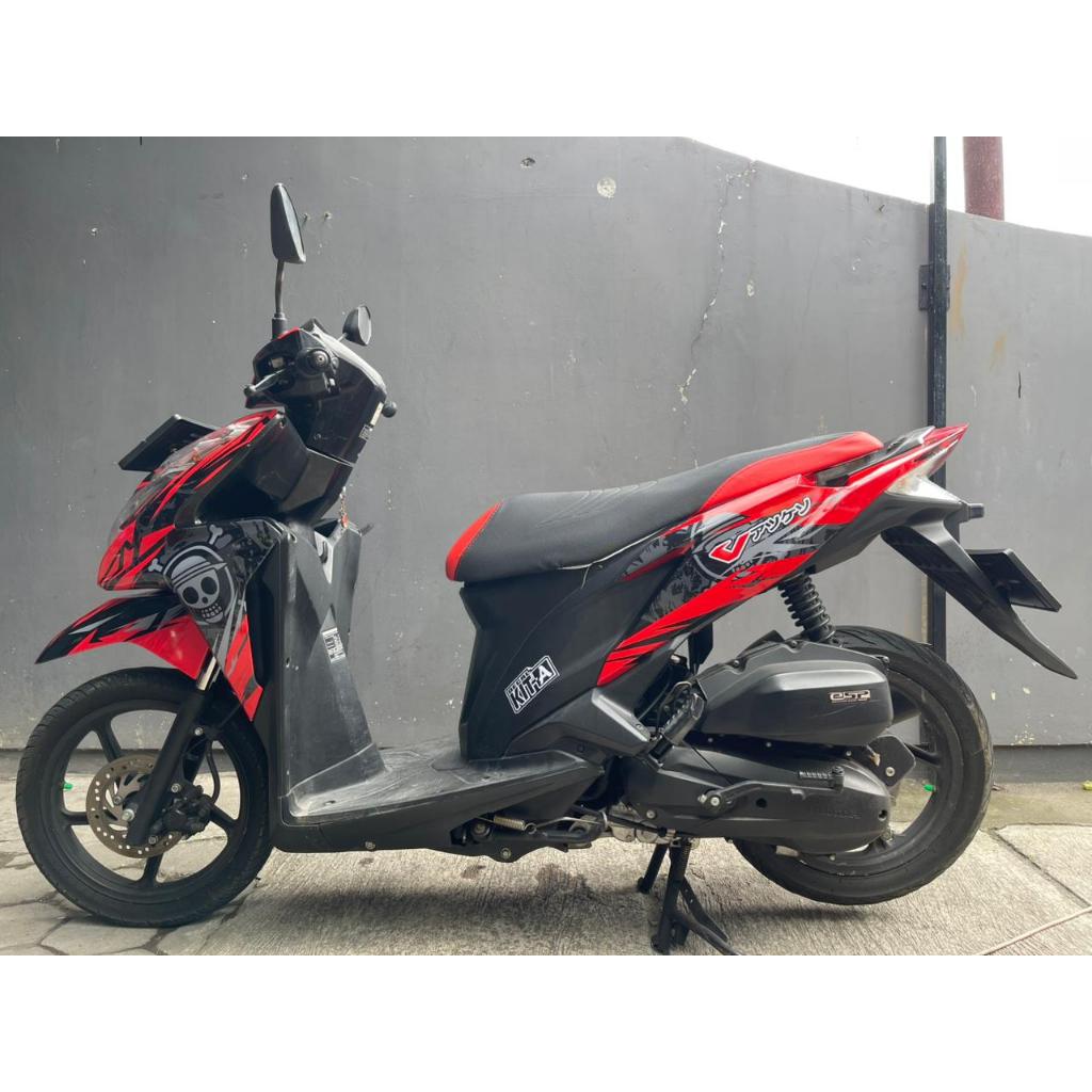 Decal Stiker Motor Vario 125 old motif onepiece bebas custom