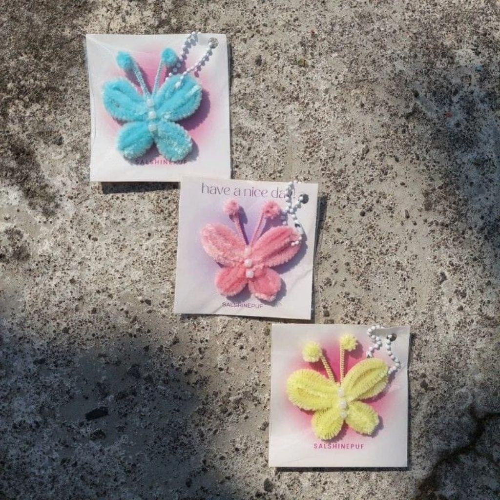 gantungan kawat bulu lucu aksesoris