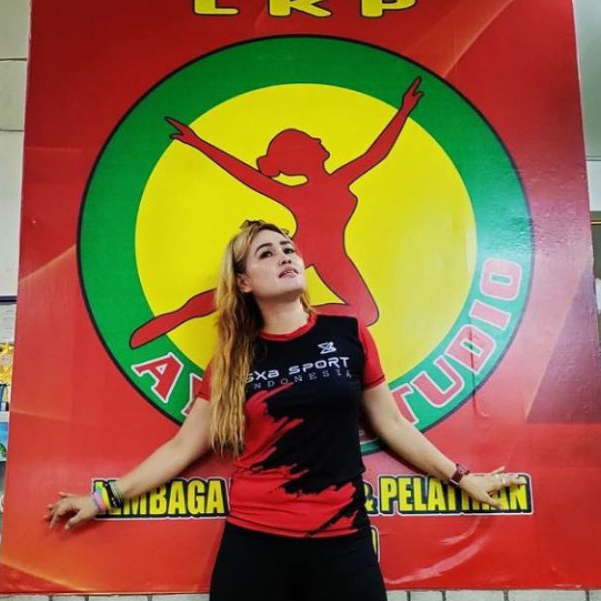 kaos & jogger hitam polos SXB SPORT (senam/aerobic/zumba/gym)