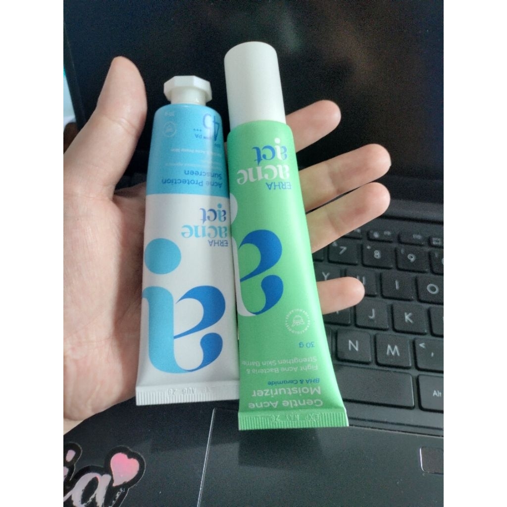 Prelove ambil semua sunscreen Erha dan moisturizer erha