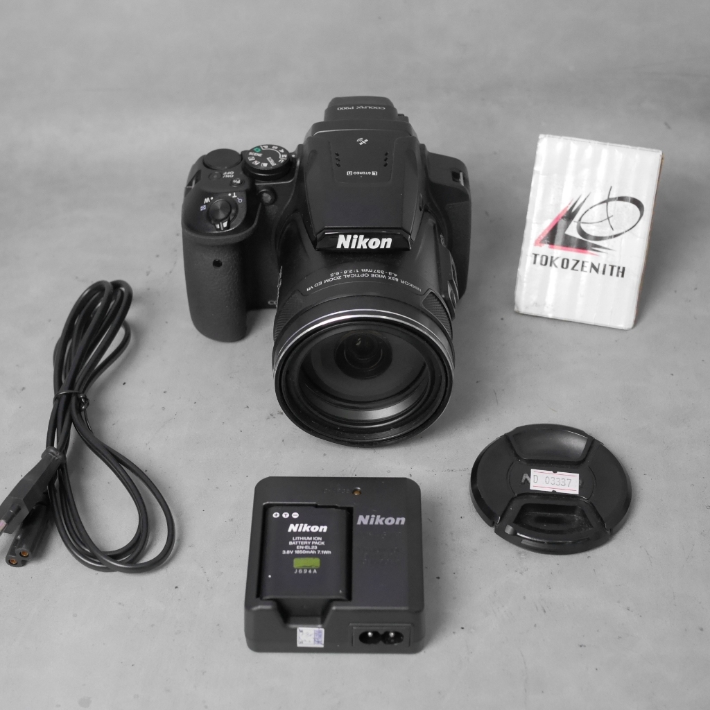 Nikon Coolpix P900 - Kamera super zoom 83x - D03337