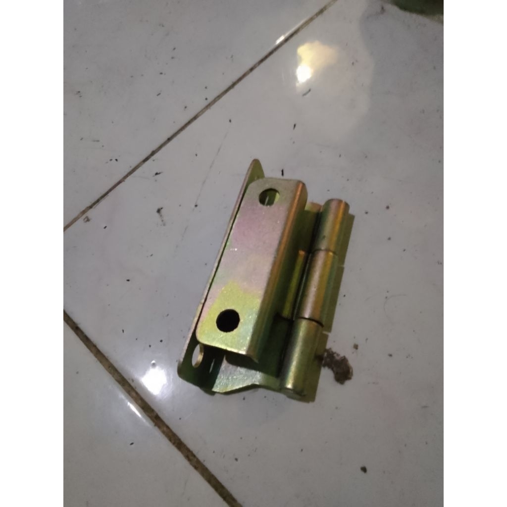 Engsel Pintu Mobil Phanter