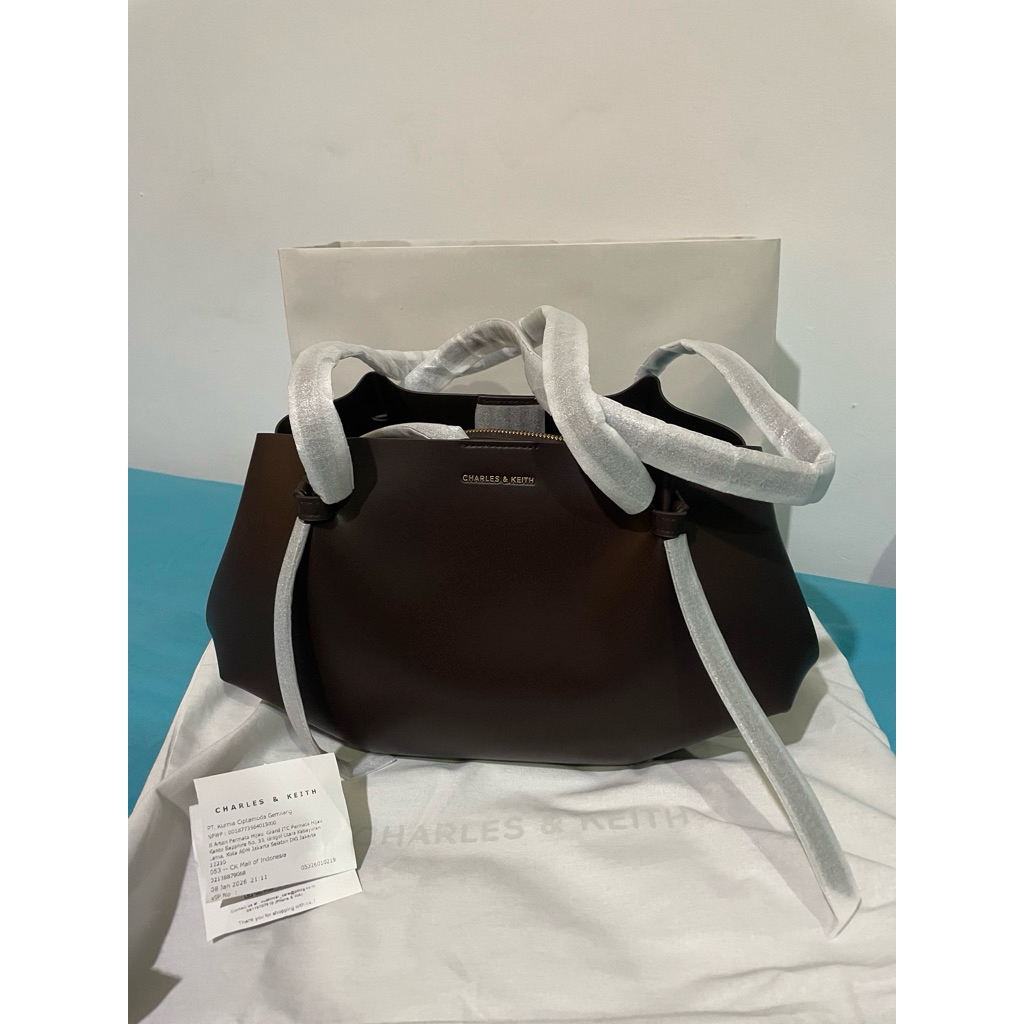 Tas Tote Bag Calla Charles & Keith