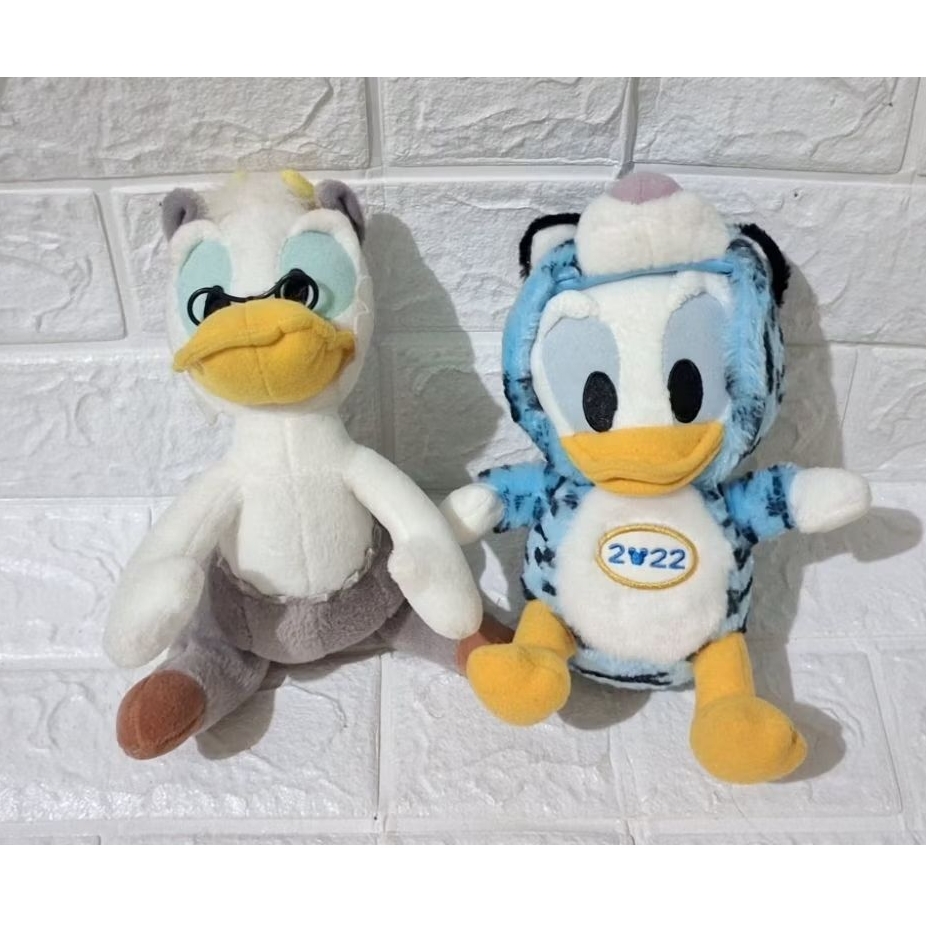boneka donal bebek paman gober donald duck original tdr tokyo disney resort paman gober original bra