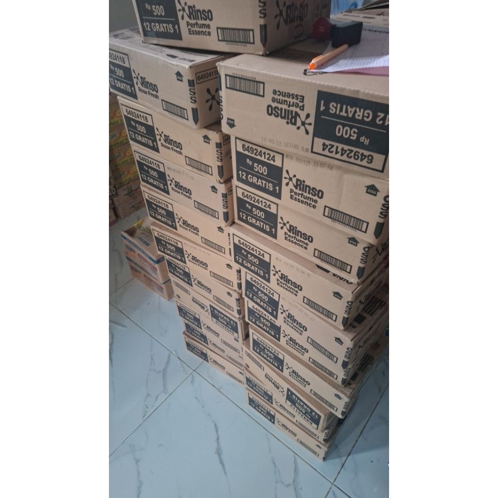 Deterjen Cair Rinso Sachet 1dus isi 8renteng