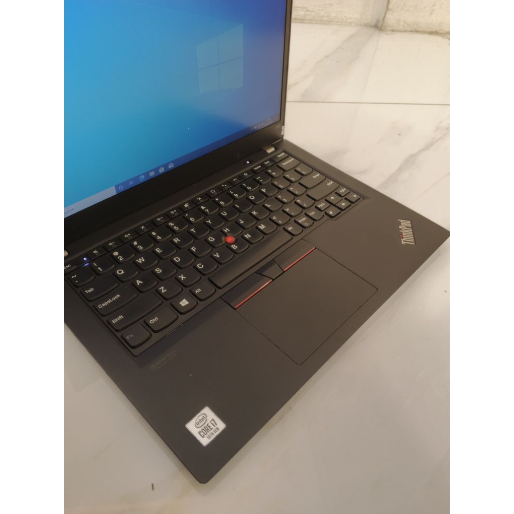 Laptop Lenovo Thinkpad X13 Intel core i7 Gen10 Ram 8Gb SSD 256Gb Second Mulus