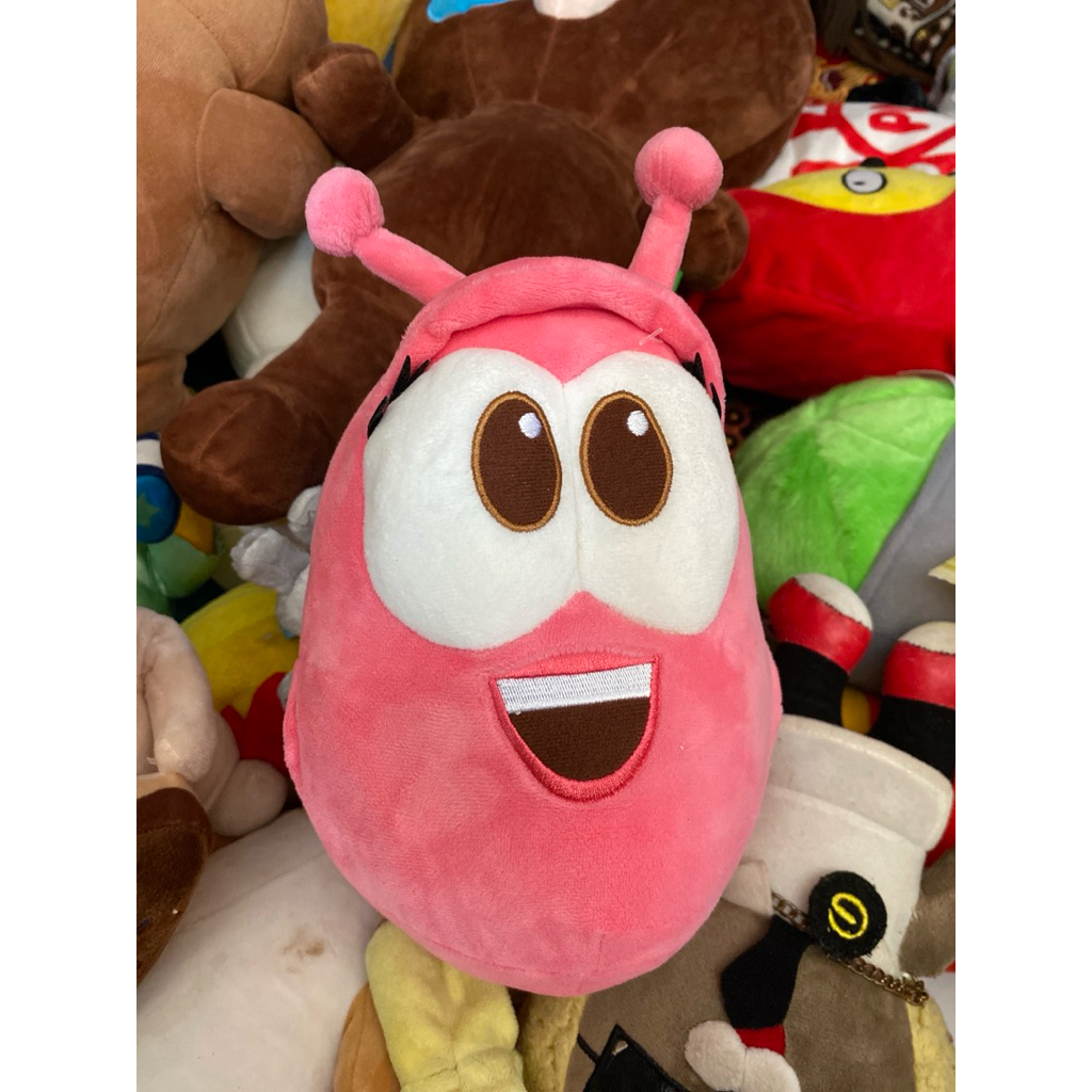 Boneka Larva Pink