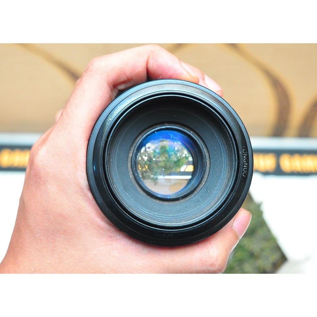 Lensa Fix Yongnuo 50mm F1.8 Bekas For Canon