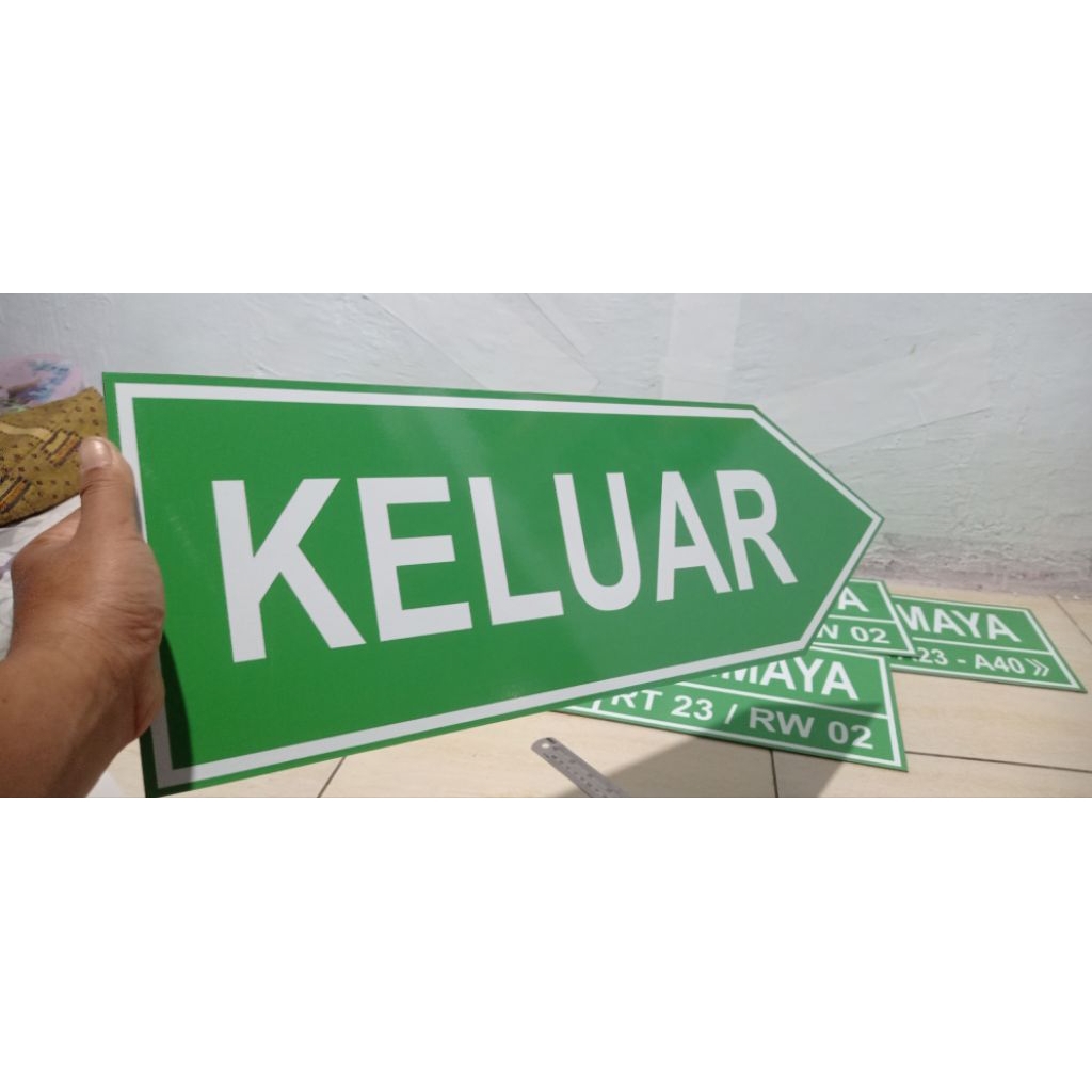 braket plang nama jalan