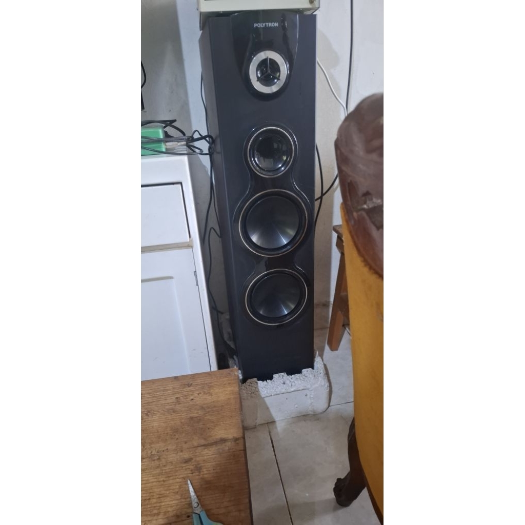 Polytron big band theater