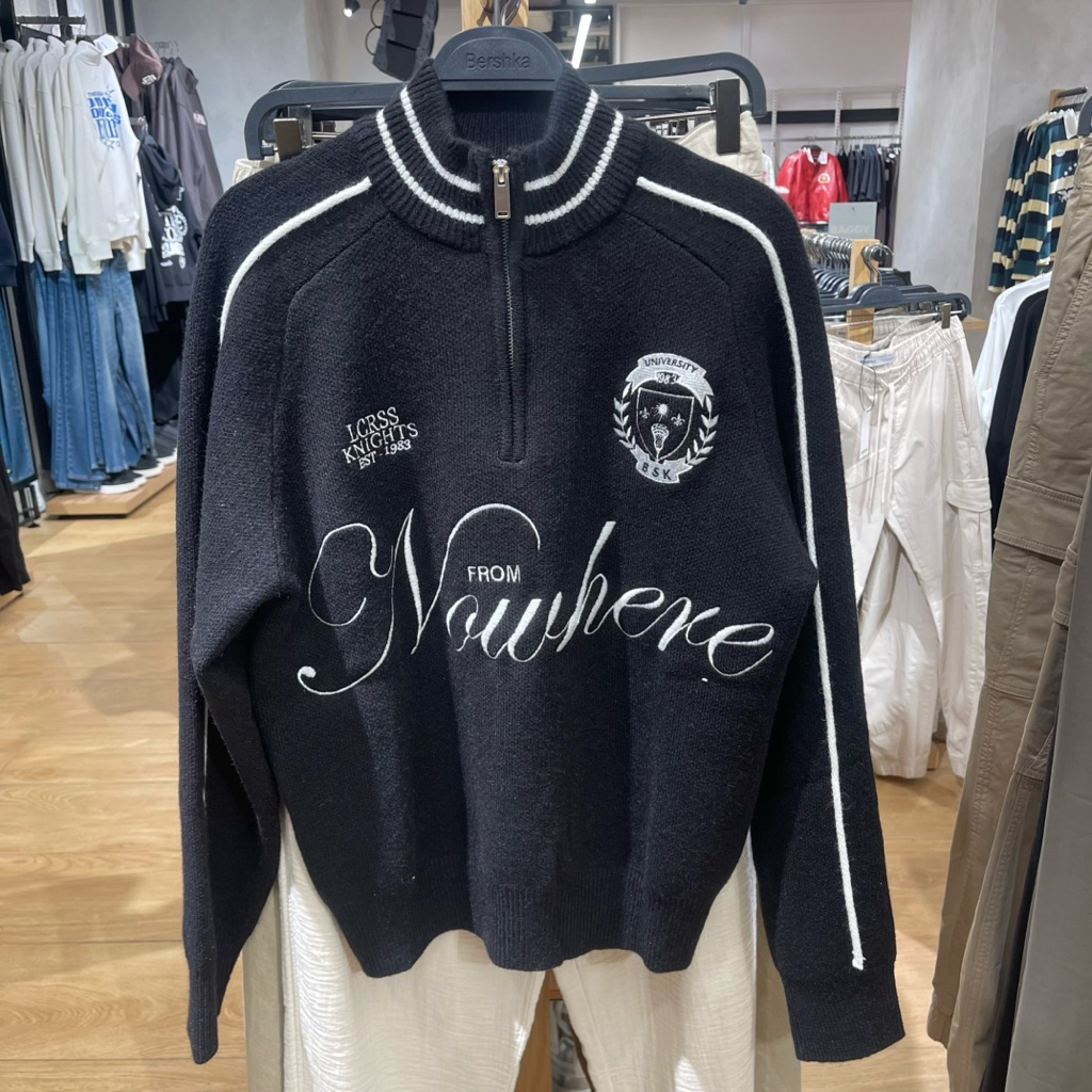 Jaket Rajut Zipper Varsity BERSHKA MEN Jastip (jasa titip)