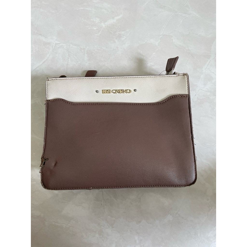 Les Catino Sling Bag