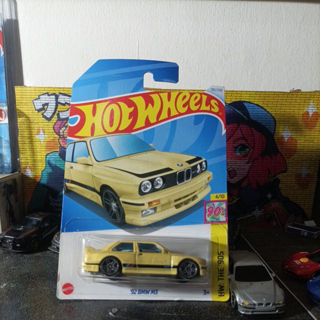 HOTWHEELS/DIECAST '92 BMW M3 KUNING
