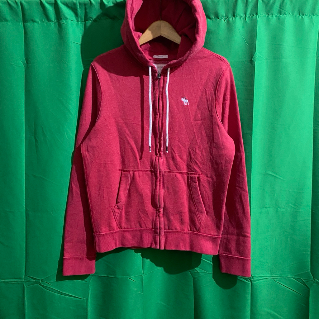 Ziphoodie Abercrombie & Fitch - Size M - Jaket Zipper hoodie merah