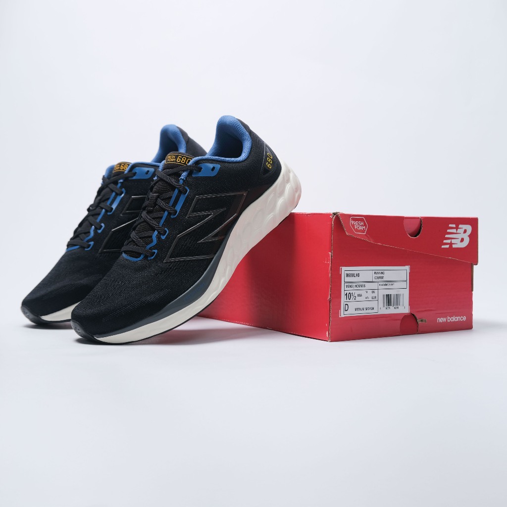Sepatu Running / New Balance Freshfoam 680 V8 - Black White Blue Yellow