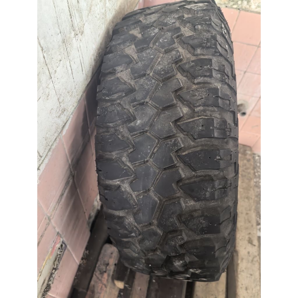 Ban Offroad R15 MT