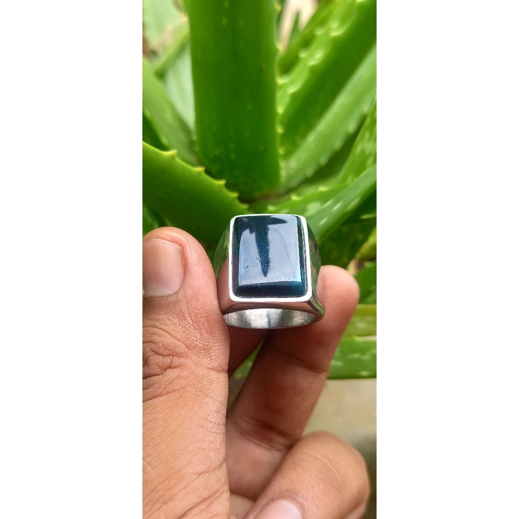 Cincin bacan Doko kotak cutting natural