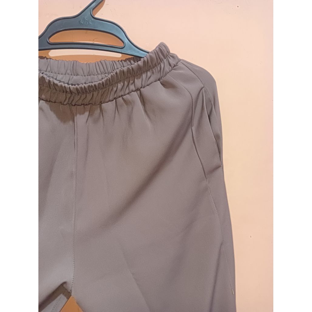 Preloved Celana Kulot warna Coksu
