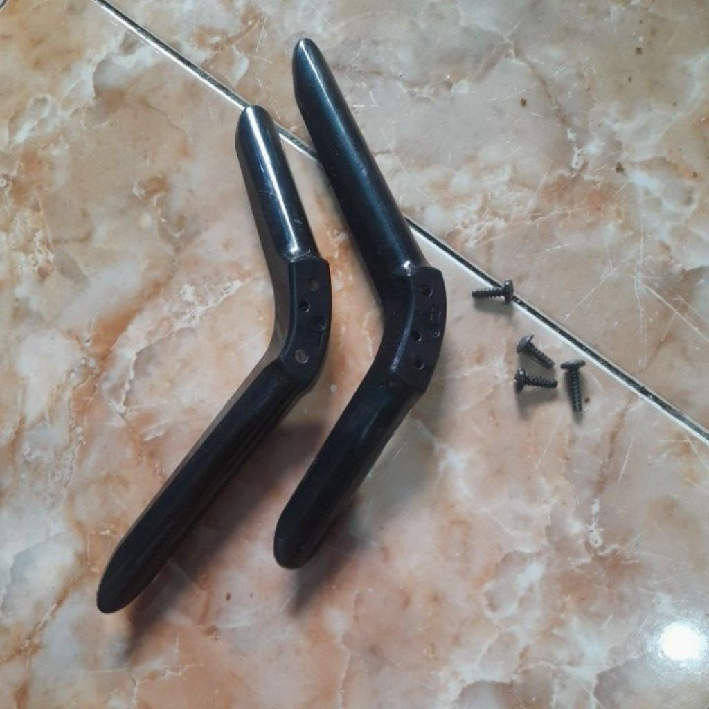 Stand kaki tv Changhong LED32E6000A