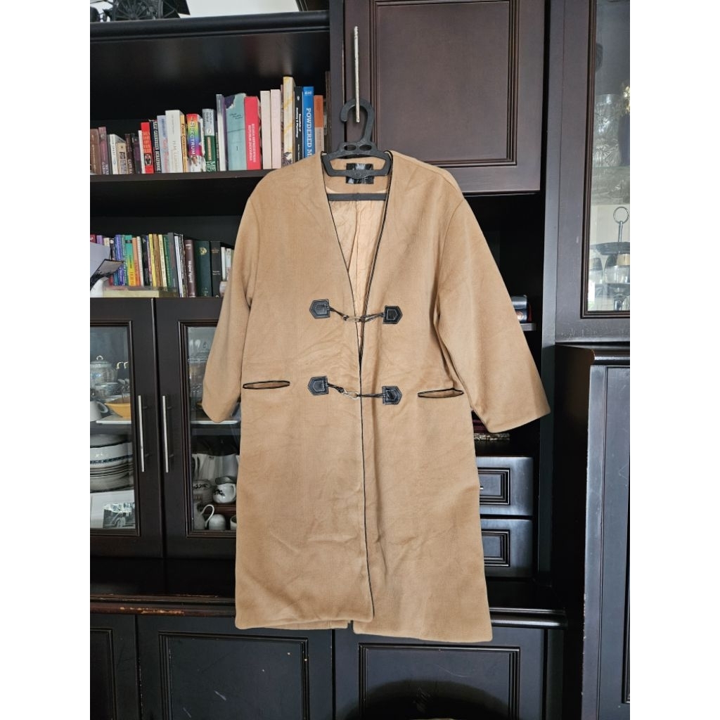 Coat Wanita Musim Dingin