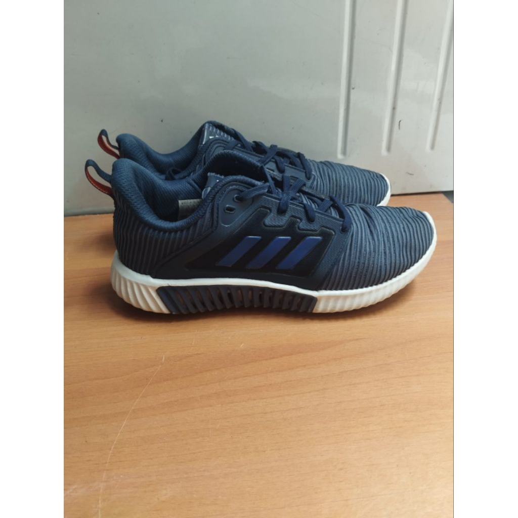 SEPATU RUNNING SNEAKERS ADIDAS CLIMACOOL VENT SIZE 40 BEKAS PRELOVED