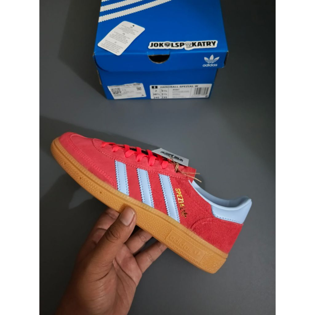 ADIDAS HANDBALL SPEZIAL LUCID RED/GLOW BLUE/GUM (JR3607)