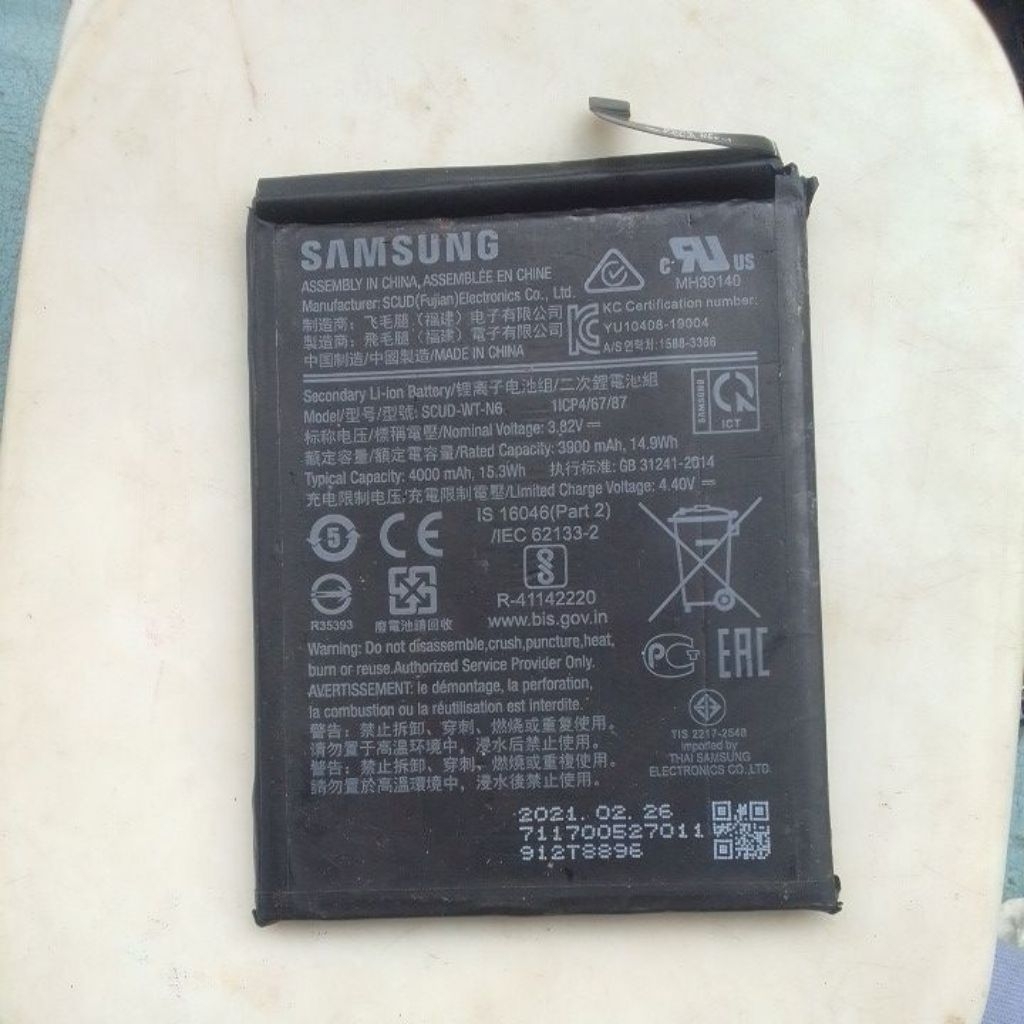 batre scud-wt-n6 hp Samsung Galaxy A10s , A20s seken