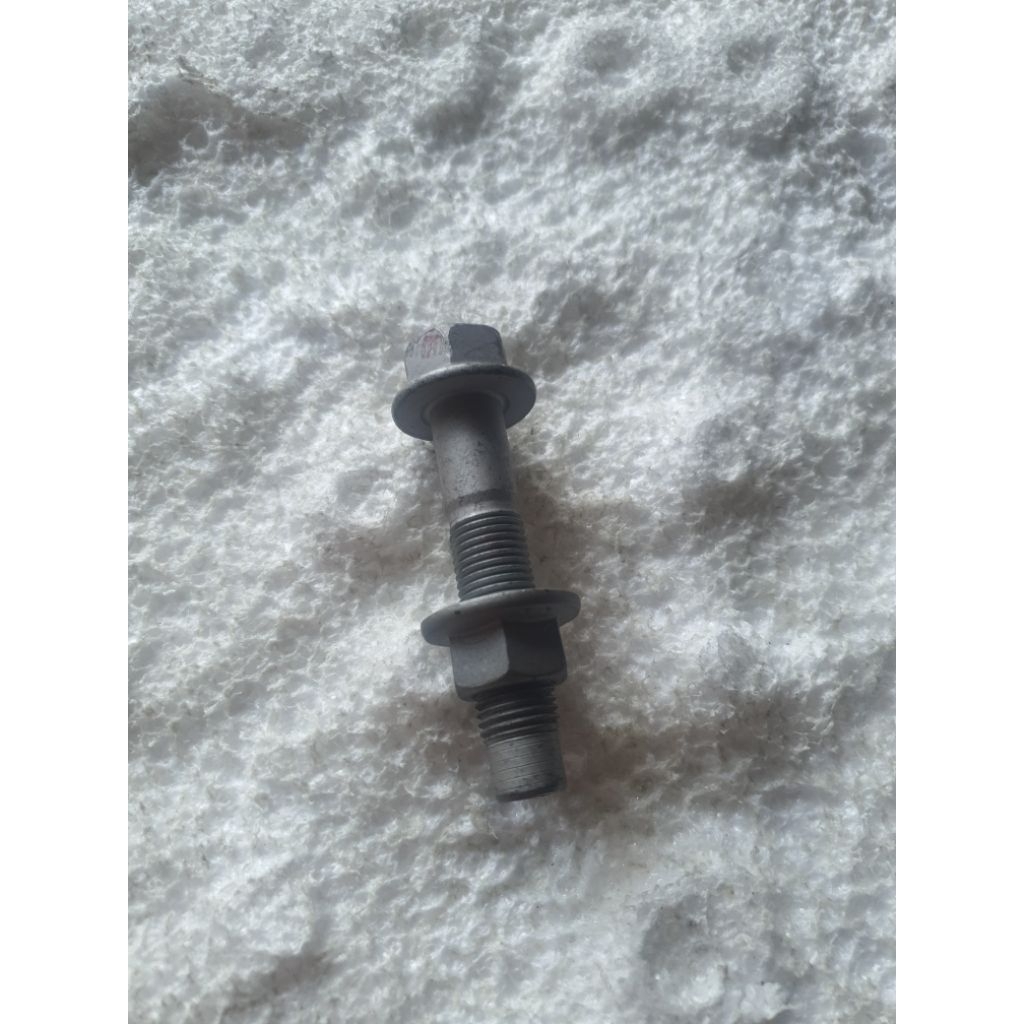 Baut Shockbreaker Depan Livina Grand Livina Livina X-Gear Original Kualitas Jepang