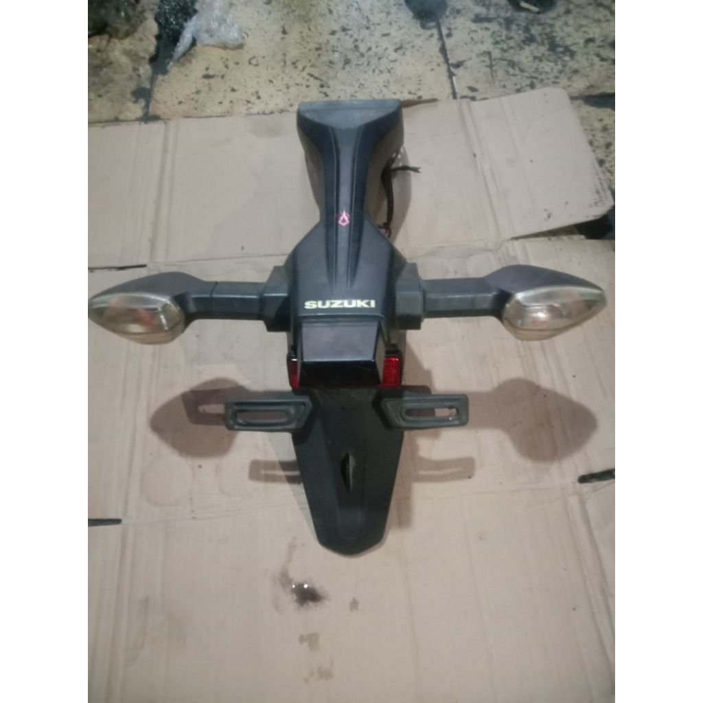spakbor belakang suzuki GSX