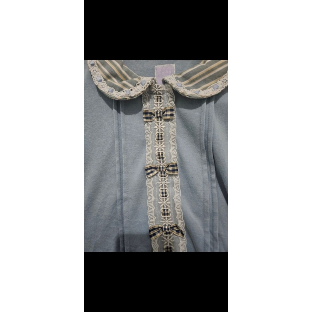 Axes femme kids blue kawaii with cute ribbon