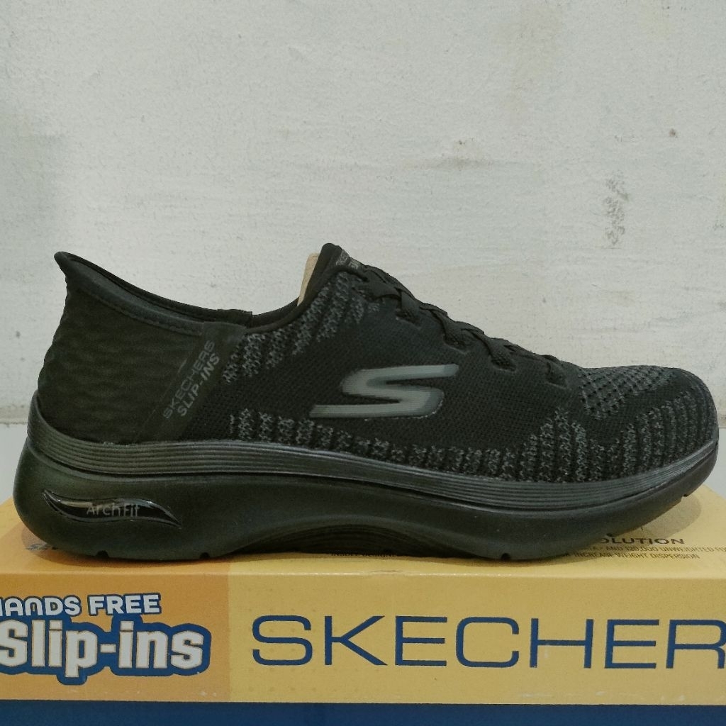 SEPATU SLIP ON SKECHERS GO WALK ARCH FIT GRAND SELECT SLIP INS ORIGINAL RESMI PT. MAP 216601BBK SEPA