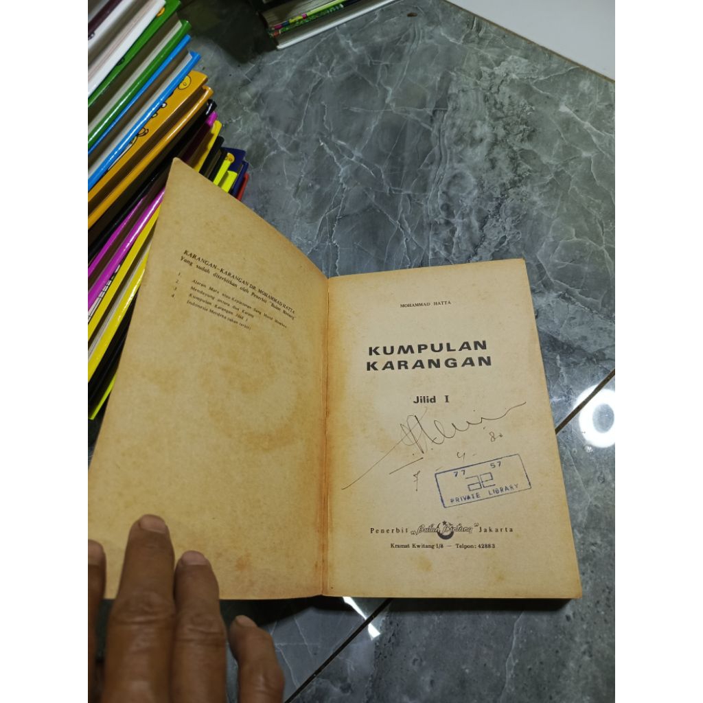 BUKU PINTAR Tasawuf Memahami Spiritualitas Islam dan Tarekat dari Ahlinya-SYEKH ABDUL QADIR dkk-Di G