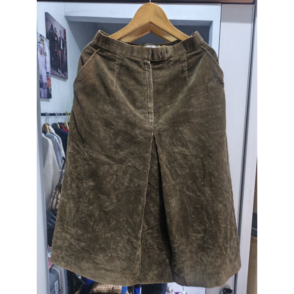 Rok Corduroy