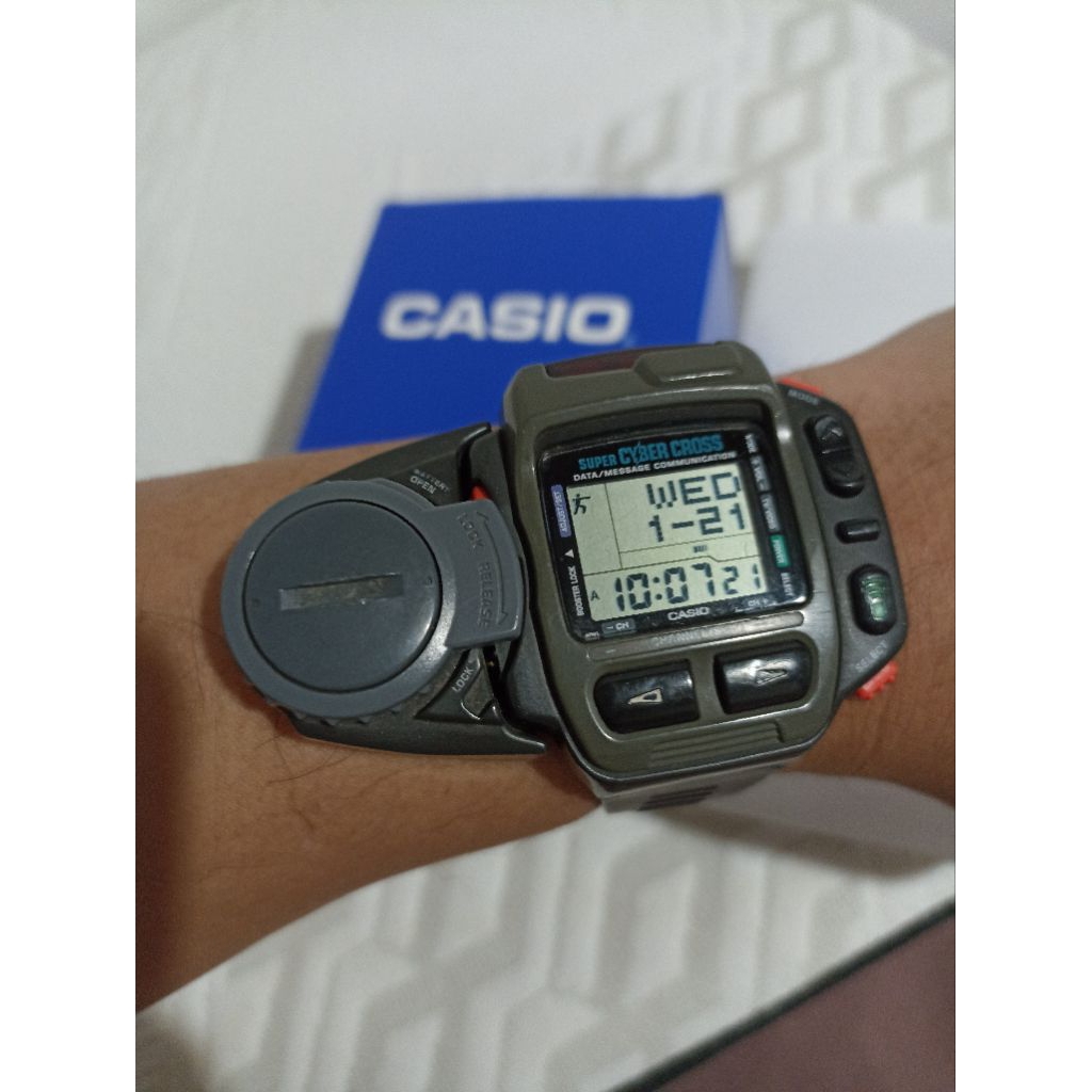 Casio JG-200 Cyber Cross