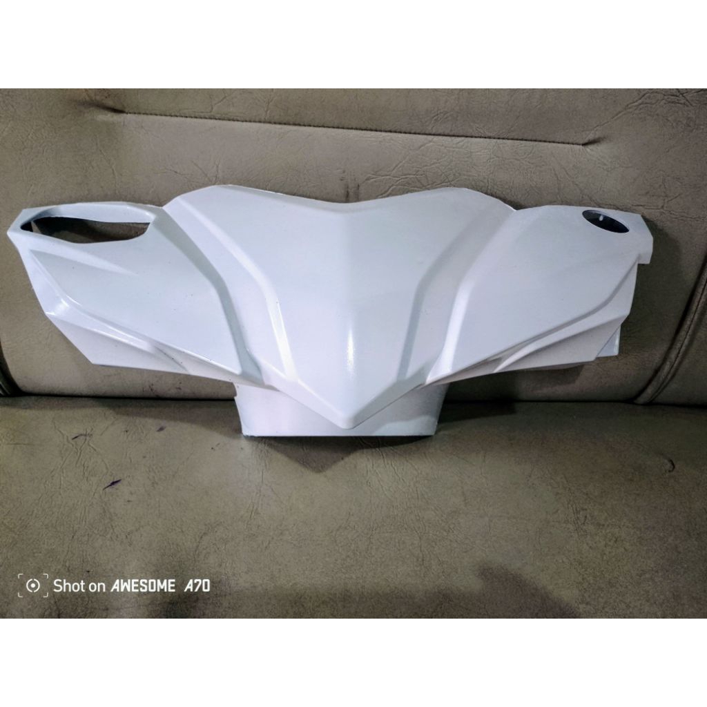 BATOK KEPALA DEPAN HONDA BEAT FI ESP STATER HALUS WARNA PUTIH MIRIP ORIGINAL.