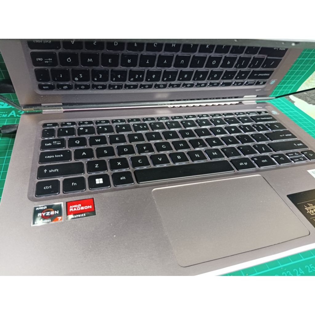 Acer Swift 3 SF314-44-R14Q Ryzen 7 (Power On, No Display)