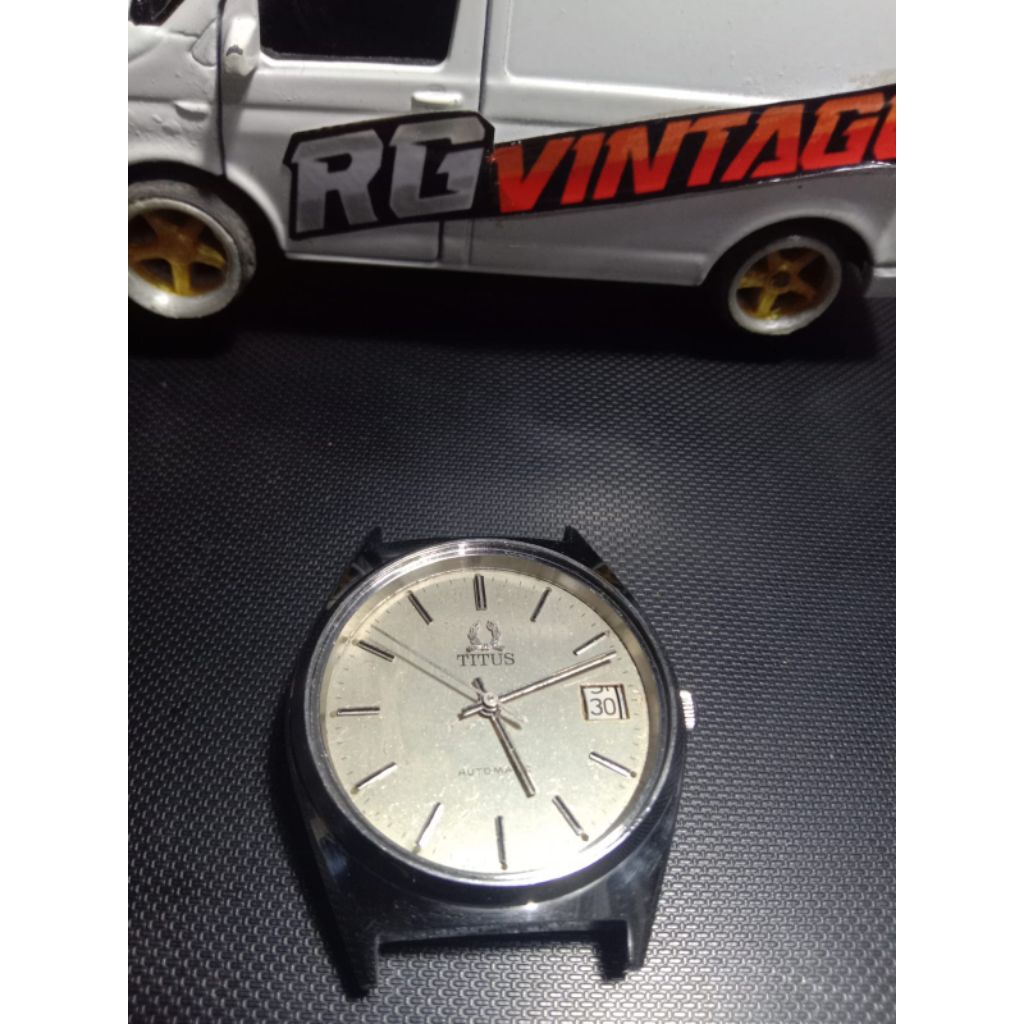 jam bekas pria titus otomatis