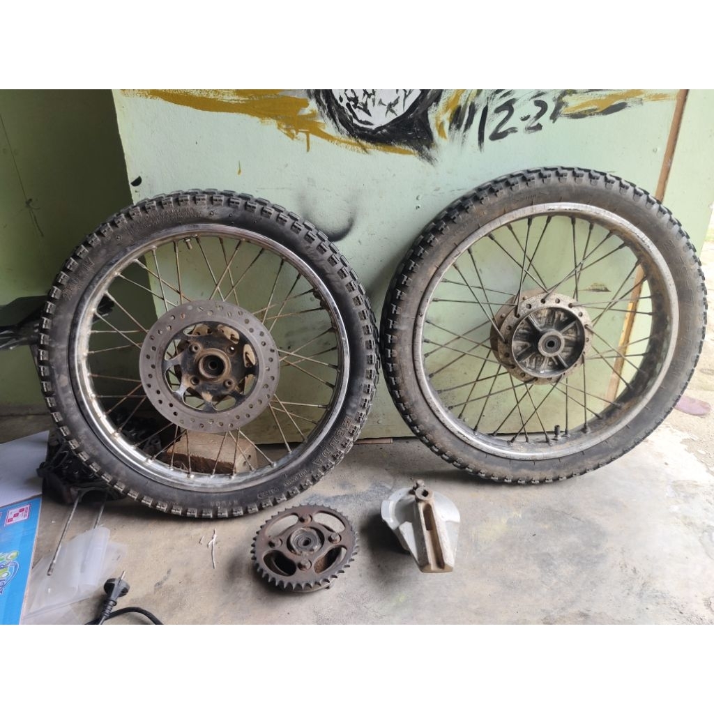 velg set supra x 125,kharisma kph original copotan