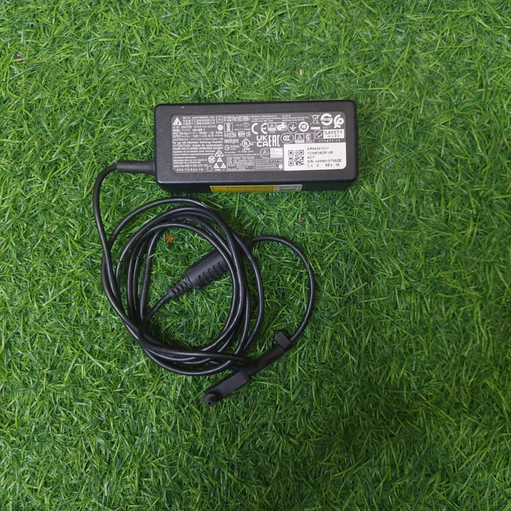 ADAPTOR CHARGER LAPTOP BEKAS ACER 19V 2.37A