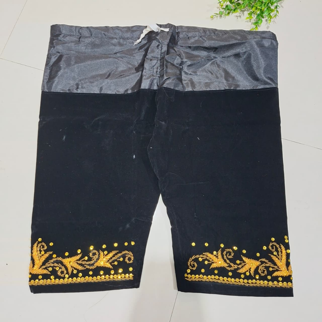 Celana bludru pendek tari/ kuda lumping dewasa payet